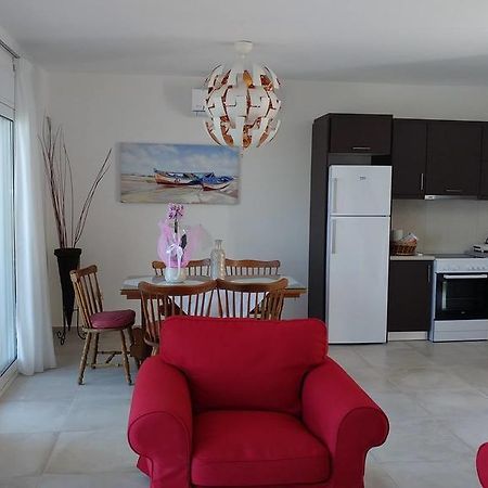 Aegean View Villa Λουτράκι Εξωτερικό φωτογραφία
